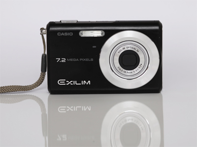 Die Casio Exilim ist eine einfach zu handhabende leichte Kamera, ideal für die Jüngsten Kursteilnehmer im Kinder-Foto-Kurs